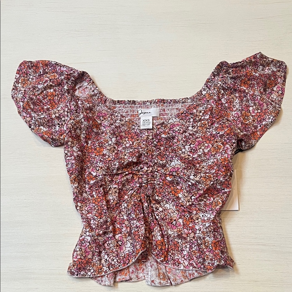 Chic Floral Ruched Blouse in Pink and Orange